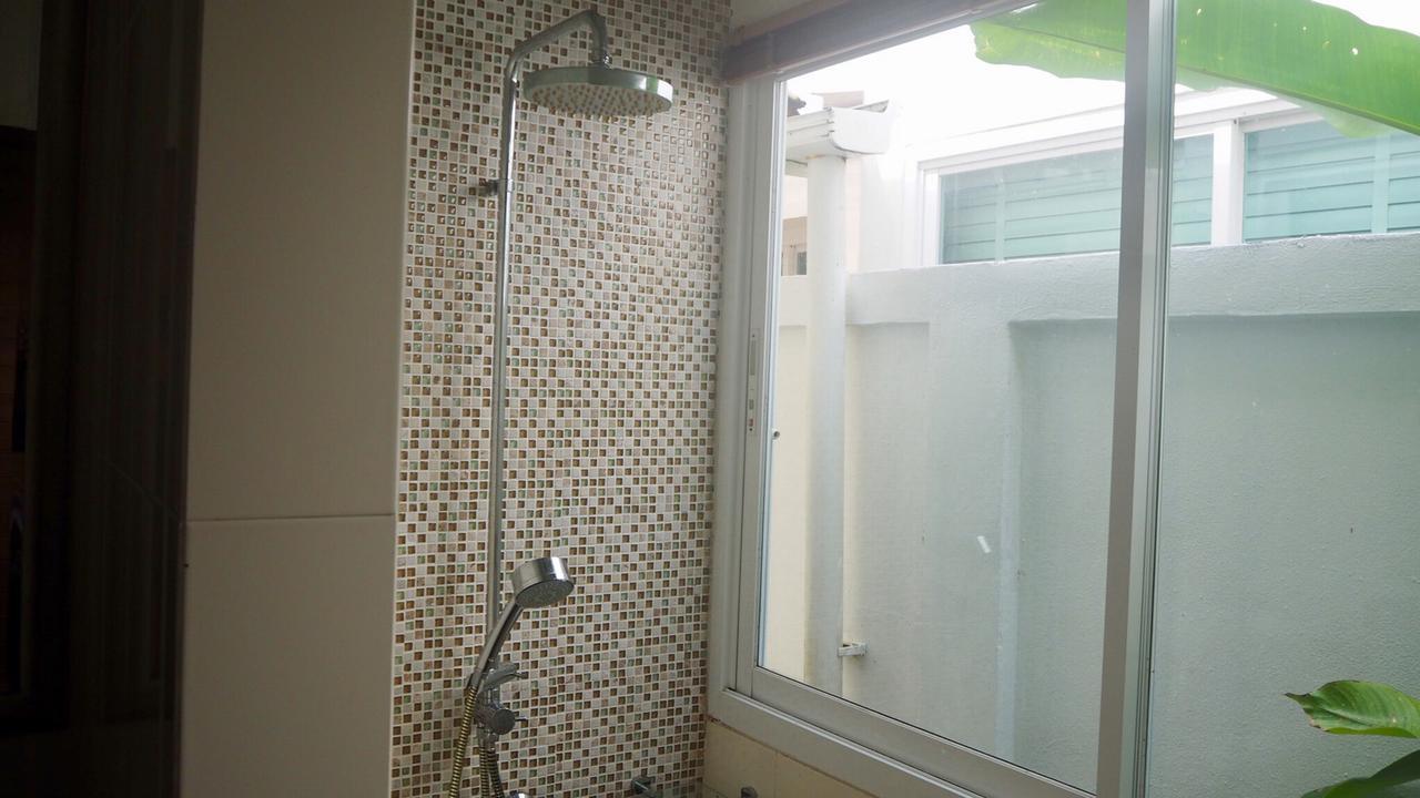 Villa Somewhere Phuket Thalang Luaran gambar